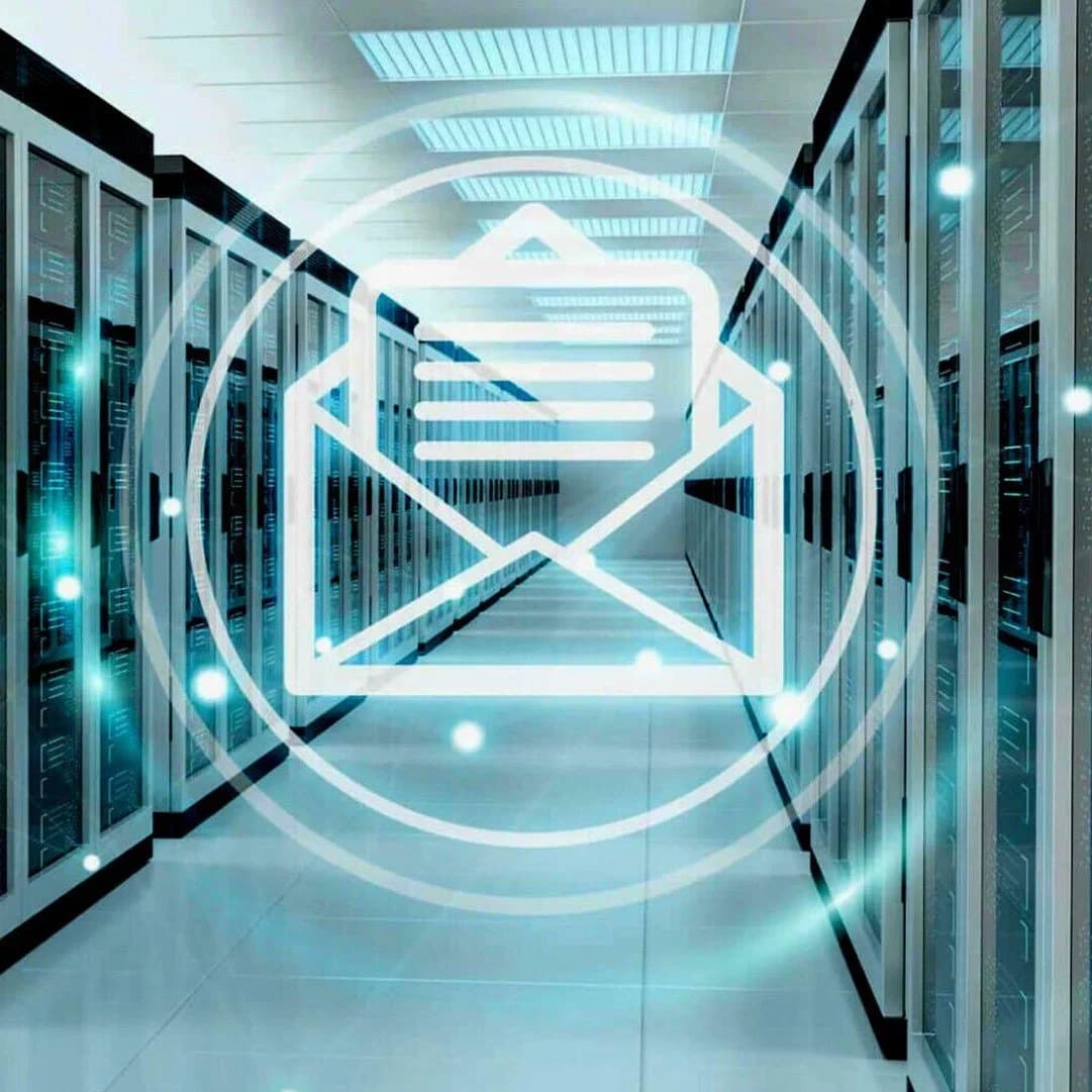 بررسی کامل میل سرور، انواع و مزایای آن